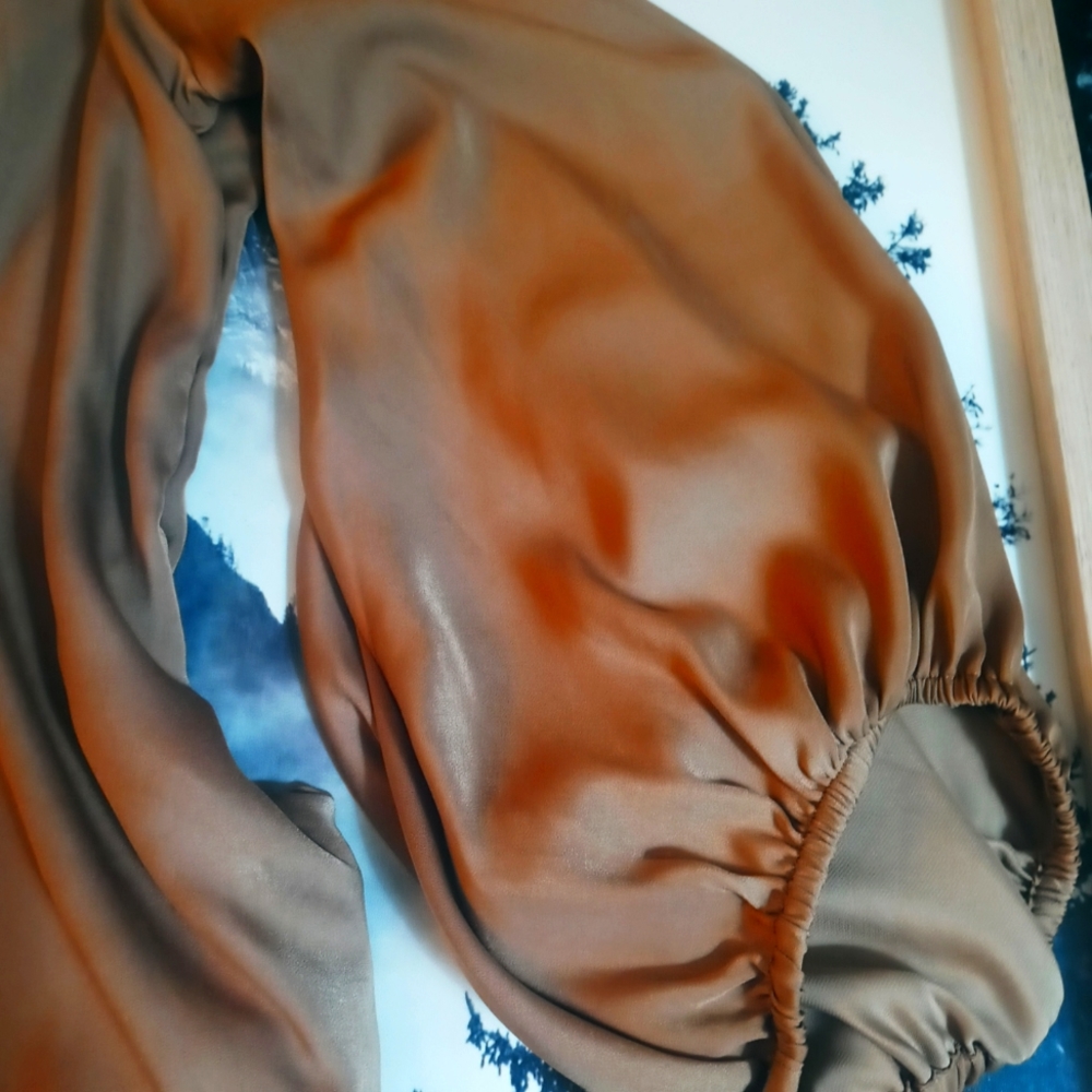 mocha silky top - Picture 3 of 4